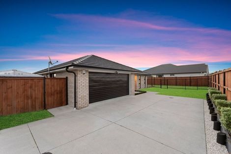 Photo of property in 100 Hitchen Road, Pokeno, 2402