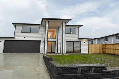 Photo of property in 33 Korihi Drive, Swanson, Auckland, 0614