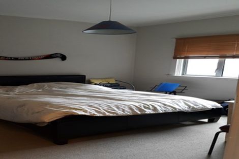 Photo of property in 35 Memorial Avenue, Ilam, Christchurch, 8053