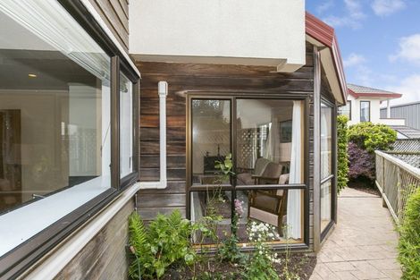 Photo of property in 2 Scorian Close, Karori, Wellington, 6012