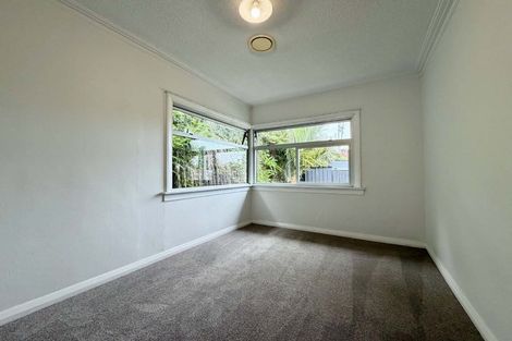 Photo of property in 60 Ballance Street, Lower Vogeltown, New Plymouth, 4310
