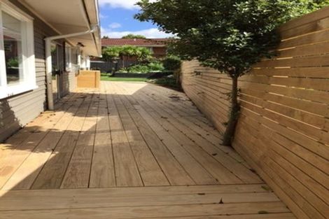 Photo of property in 13 Merchant Avenue, Te Atatu South, Auckland, 0610