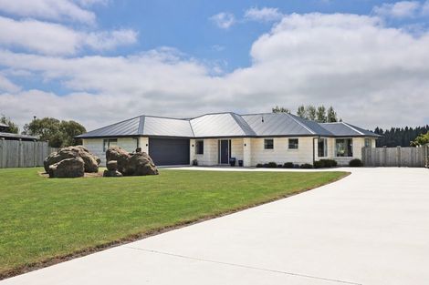 Photo of property in 27 Avoca Drive, Waiareka Junction, Oamaru, 9401