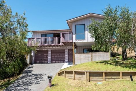 Photo of property in 9 Lastel Place, Shelly Park, Auckland, 2014