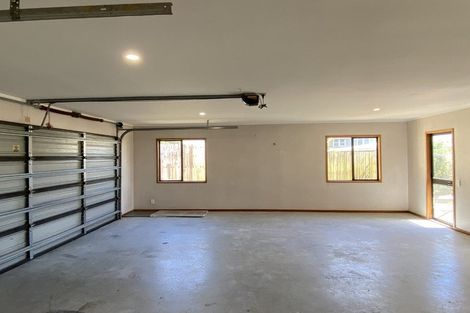 Photo of property in 6 Septimus Place, Henderson, Auckland, 0612