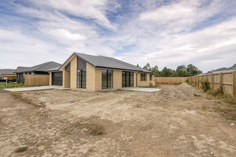 Photo of property in 16 Fairbairn Road, Rolleston, 7614