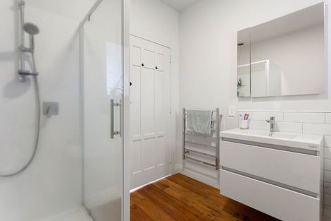 Photo of property in 37 Firth Street, Hamilton East, Hamilton, 3216