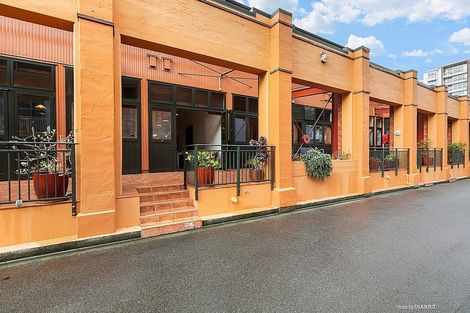 Photo of property in Courtenay Mews Apartments, 18/14u Alpha Street, Te Aro, Wellington, 6011