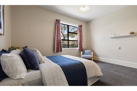 Photo of property in 90 Opawa Road, Opawa, Christchurch, 8023