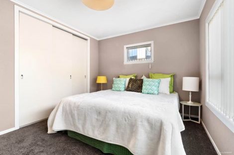 Photo of property in 74 Wellington Street, Pukekohe, 2120