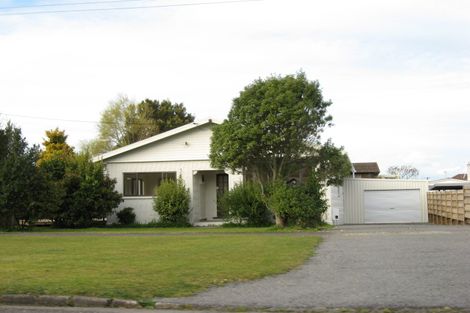 Photo of property in 10 Miranda Street, Stratford, 4332