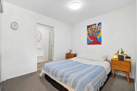 Photo of property in Northlight Apartments, 2/14 Fryer Street, Queenstown, 9300