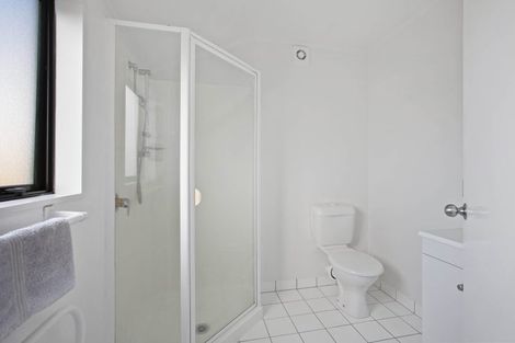 Photo of property in 2/148 Pigeon Mountain Road, Half Moon Bay, Auckland, 2012