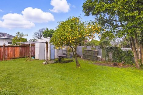 Photo of property in 362 Oxford Street, Levin, 5510