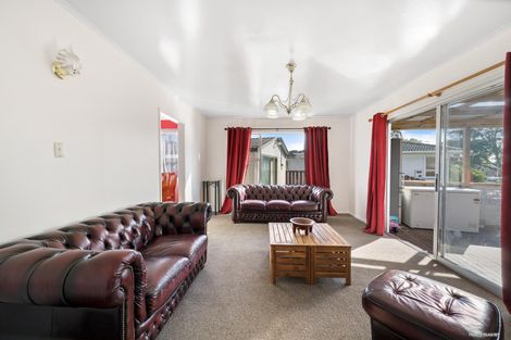 Photo of property in 26 Mascot Avenue, Mangere, Auckland, 2022