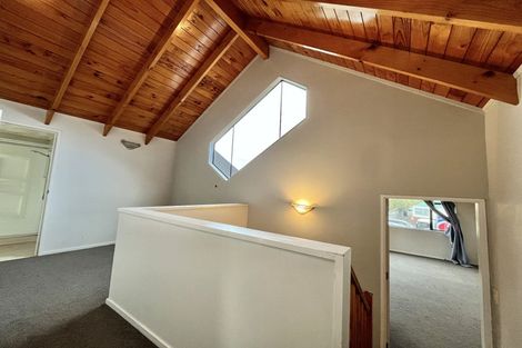 Photo of property in 40a Redoubt Road, Goodwood Heights, Auckland, 2105