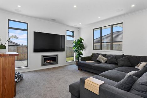 Photo of property in 5 Falcon Court, Flagstaff, Hamilton, 3210