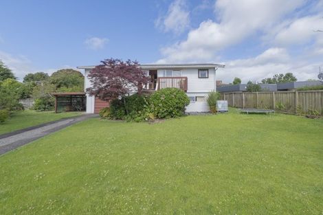 Photo of property in 13 Booker Place, Weymouth, Auckland, 2103
