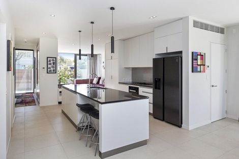 Photo of property in 140b Glandovey Road, Strowan, Christchurch, 8052