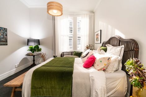 Photo of property in 18 Portland Crescent, Thorndon, Wellington, 6011