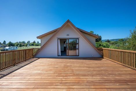 Photo of property in 50c Robinson Avenue, Holdens Bay, Rotorua, 3010