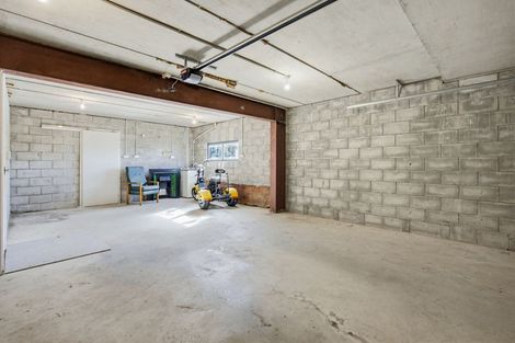 Photo of property in 11 Angle Street, Picton, 7220