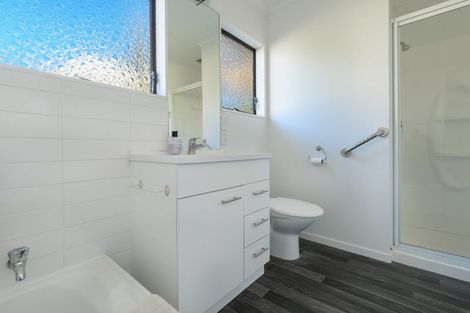 Photo of property in 1 Lochinvar Place, Hairini, Tauranga, 3112