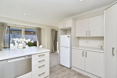 Photo of property in 3 Reeves Road, Rangiora, 7400