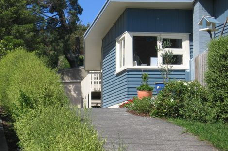 Photo of property in 1/39 Seaton Road, Murrays Bay, Auckland, 0630