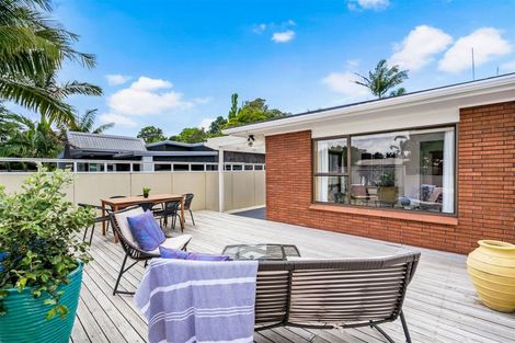 Photo of property in 48 The Circle, Manly, Whangaparaoa, 0930