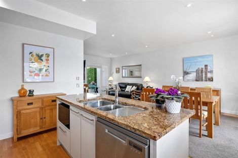 Photo of property in 140 Gills Road, Albany Heights, Auckland, 0632