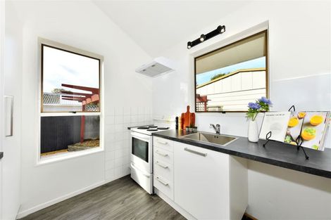 Photo of property in 2/56 Halswell Junction Road, Halswell, Christchurch, 8025
