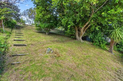 Photo of property in 11 Hillside Crescent, Leigh, 0985