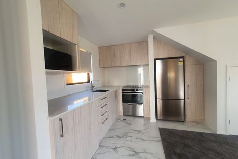 Photo of property in 1/41 Kervil Avenue, Te Atatu Peninsula, Auckland, 0610