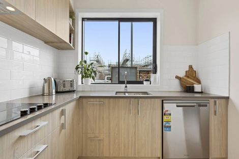 Photo of property in 61 Mapou Road, Hobsonville, Auckland, 0616