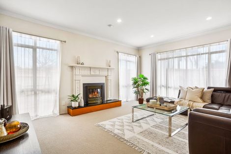 Photo of property in 25 Piriti Drive, Te Atatu Peninsula, Auckland, 0610
