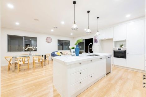 Photo of property in 7 Downpatrick Drive, Flat Bush, Auckland, 2019