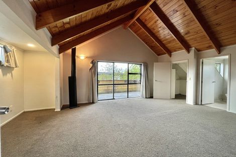 Photo of property in 40a Redoubt Road, Goodwood Heights, Auckland, 2105