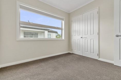 Photo of property in 6a Mansion Court, West Harbour, Auckland, 0618