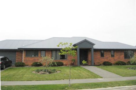 Photo of property in 5 Markham Way, Rolleston, 7614