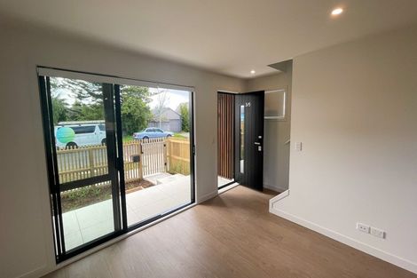 Photo of property in 4/5 Brandon Road, Glen Eden, Auckland, 0602