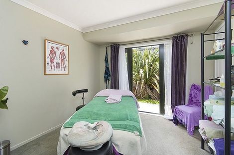 Photo of property in 22 Kaiwaka Road, Waiuku, 2123