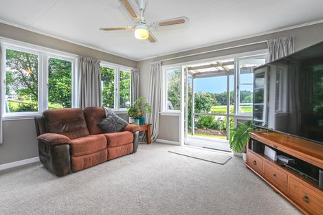 Photo of property in 61 Walton Road, Richmond Downs, Walton, 3475