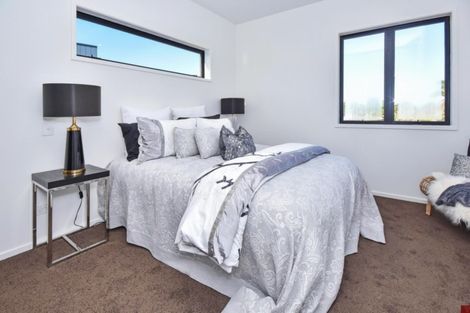 Photo of property in 18 Tapuwae Way, Mangere Bridge, Auckland, 2022