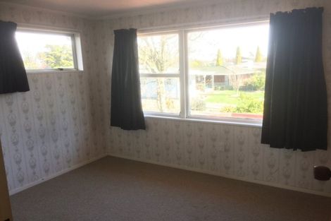 Photo of property in 10 Westhaven Grove, Takaro, Palmerston North, 4412
