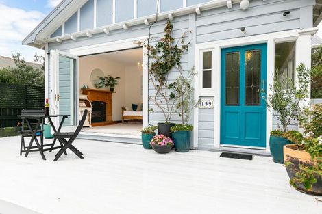 Photo of property in 159 Queens Drive, Lyall Bay, Wellington, 6022
