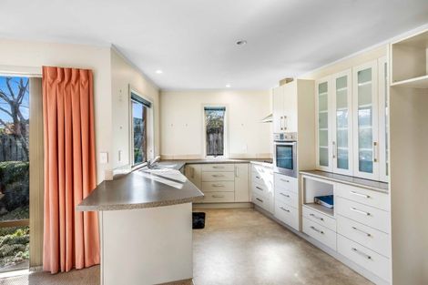 Photo of property in 7 Corfe Castle Lane, Levin, 5510