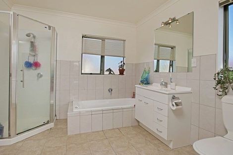 Photo of property in 59c Kayes Road, Pukekohe, 2120