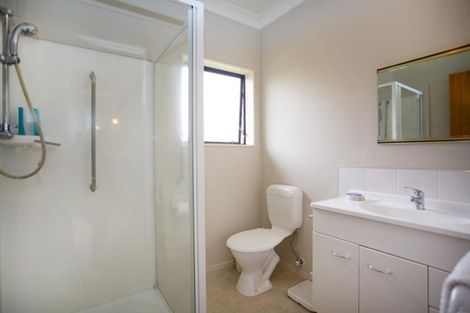Photo of property in 114 Moana Anu Anu Avenue, Whangamata, 3620