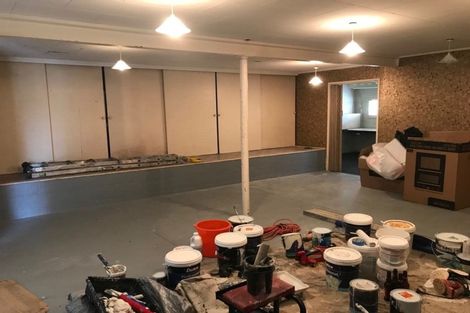 Photo of property in 1 Lenihan Street, Northcote, Auckland, 0627